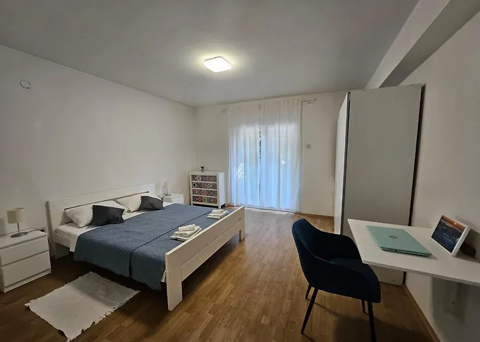 Apartment Mirko